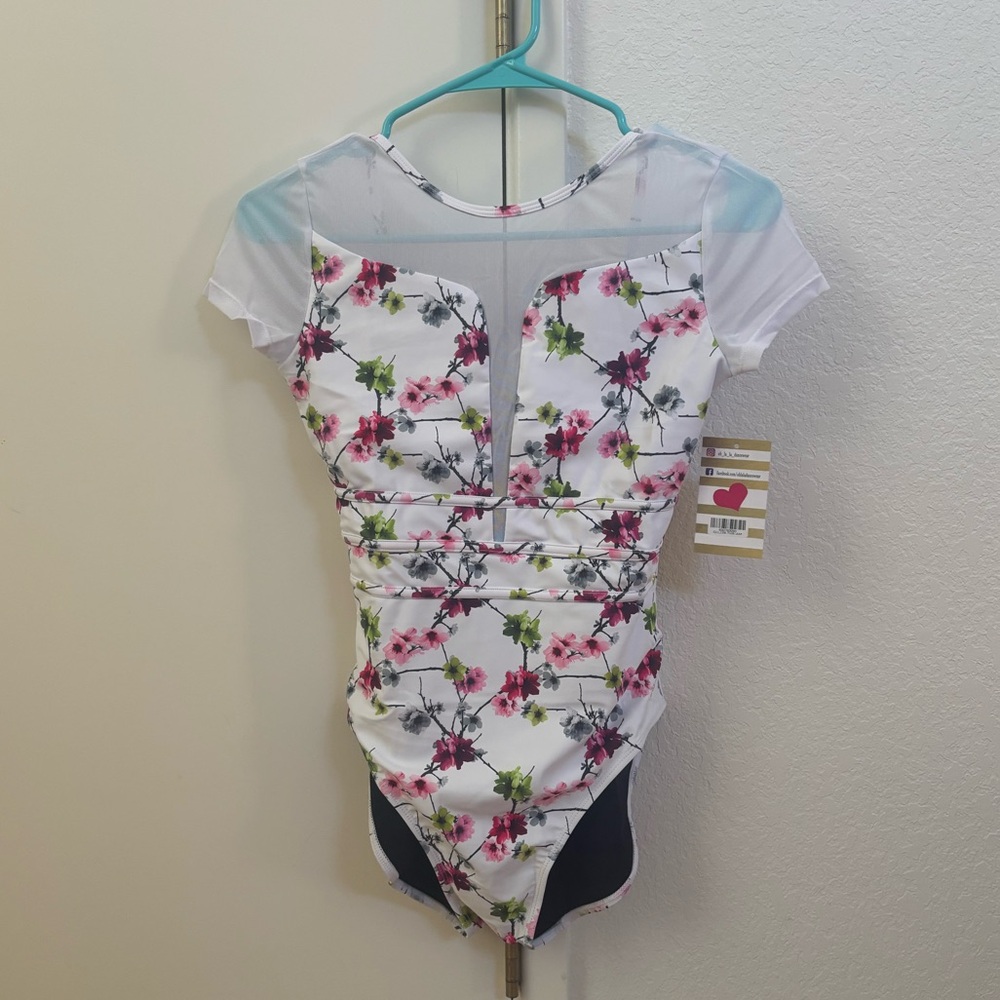 Oh La La Dancewear The Enchanted Cap Sleeve Leotard Adult M